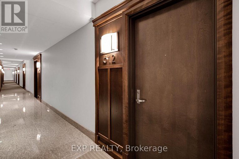 29224786/612-238-besserer-street/sandy-hill/ottawa/ontario/K1N6B1_23