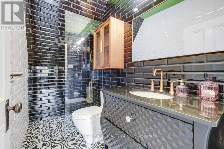 29279597/410-mcleod-street/ottawa-centre/ottawa/ontario/K2P1A6_27