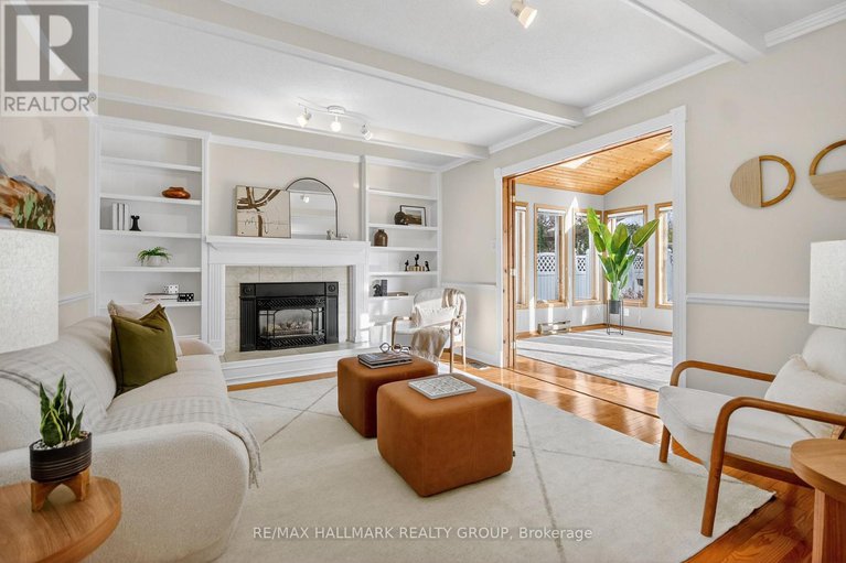 29129242/89-westpark-drive/blackburn-hamlet/ottawa/ontario/K1B3G4_20