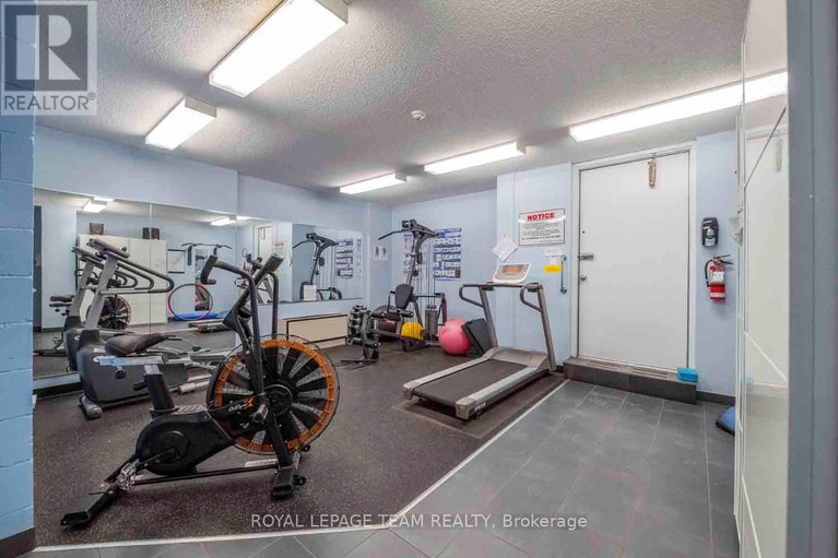28941836/303-40-arthur-street/west-centre-town/ottawa/ontario/K1R7T5_37