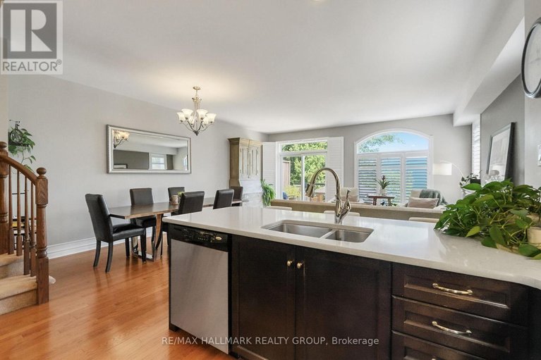 28645082/32-mccooeye-lane/stittsville-central/ottawa/ontario/K2S1B9_19