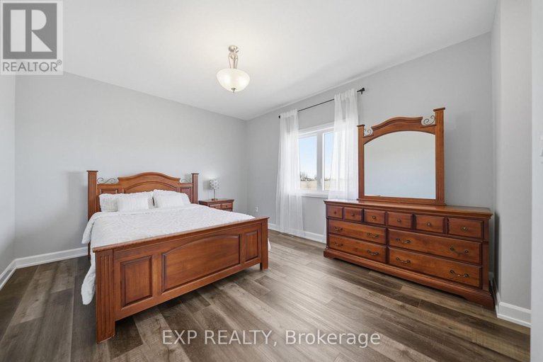 29650528/451-lancaster-lane/winchester/north-dundas/ontario/K0C2K0_13