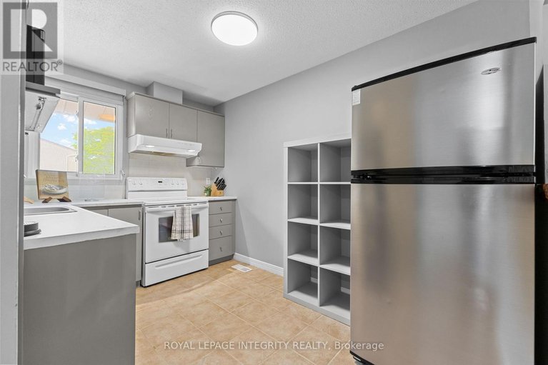 28535502/316-woodfield-drive/tanglewood/ottawa/ontario/K2G3W9_4