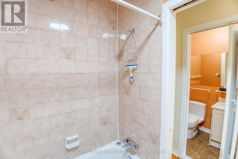 29101715/129-elm-street/west-centre-town/ottawa/ontario/K1R6N4_21