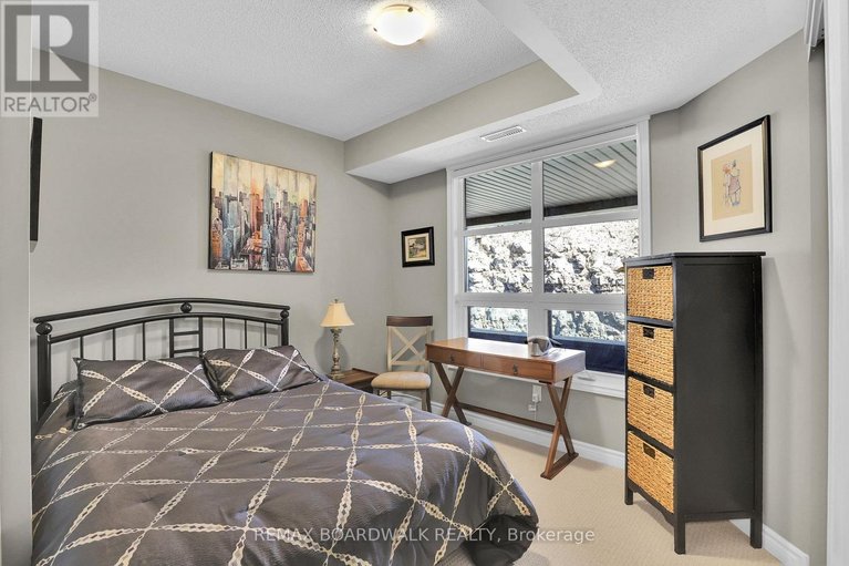 29634431/202-230-titanium-private-e/convent-glen-north/ottawa/ontario/K1C0C1_27