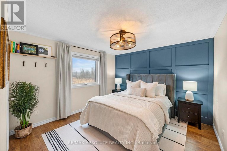 29612926/1877-russett-drive/mcnabbraeside-twps/mcnabbraeside/ontario/K7S3G8_9