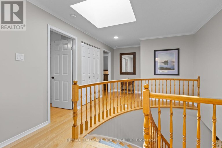 28842720/6431-clingin-lane/manotick-south-to-roger-stevens/ottawa/ontario/K4M1B3_19