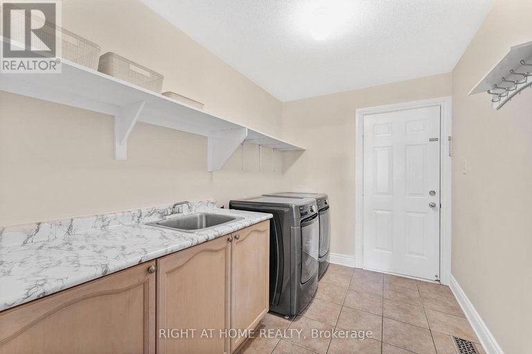 29449805/409-beatrice-drive/longfields/ottawa/ontario/K2J4W9_30