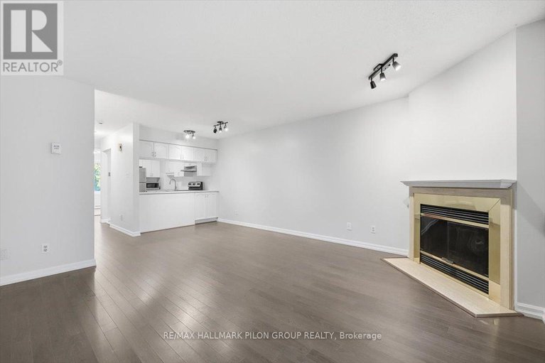 29035710/205-briston-private/hunt-club-park/ottawa/ontario/K1G5R5_9