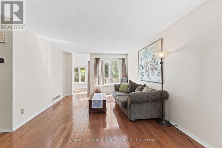 28647827/2-hackett-street/hunt-club-woods/ottawa/ontario/K1V0P8_7