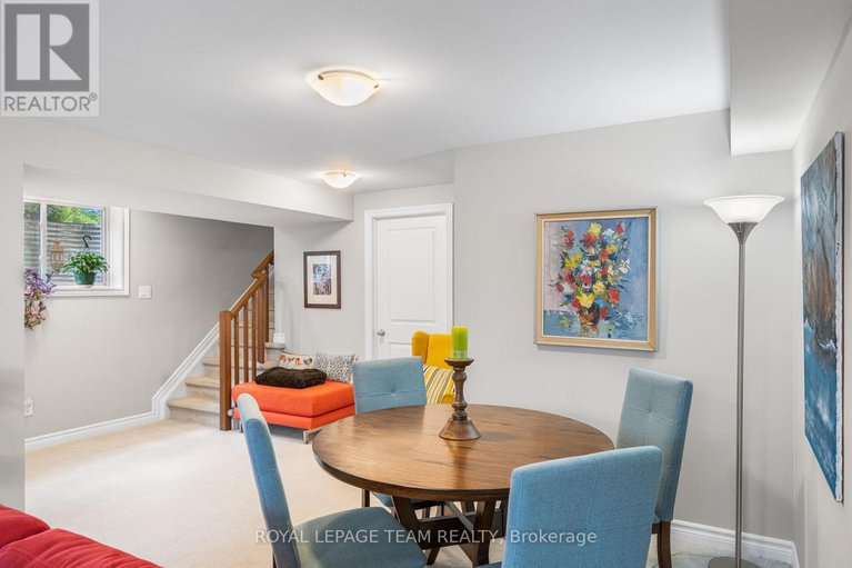 28396452/844-cedar-creek-drive/blossom-parkkemp-parkfindlay-creek/ottawa/ontario/K1T0B3_23