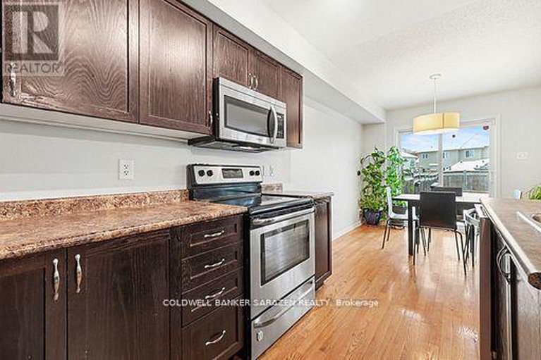 29378873/157-lokoya-street/emerald-meadowstrailwest/ottawa/ontario/K2S0J5_7