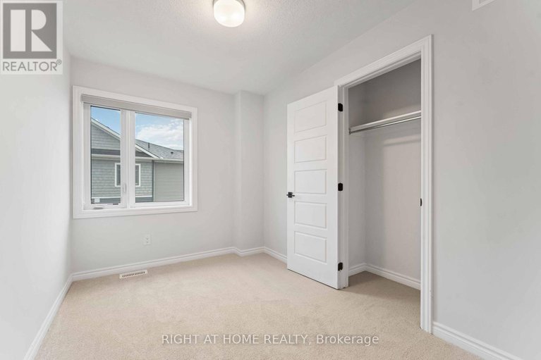 29129692/721-rouncey-road/emerald-meadowstrailwest/ottawa/ontario/K2V0S5_23