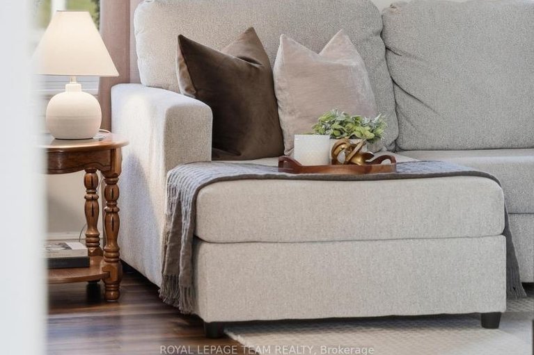 29452274/67-castlefrank-road/glencairnhazeldean/ottawa/ontario/K2L2E6_10