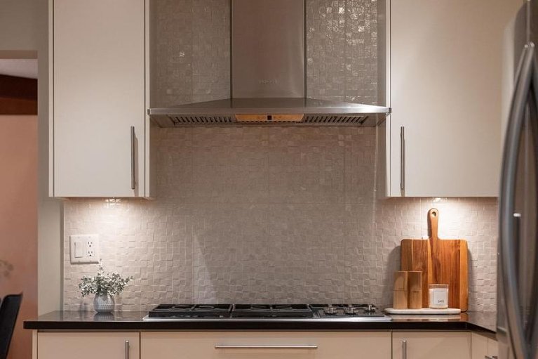 29618053/68-beaver-ridge/city-viewskylinefisher-heightsparkwood-hills/ottawa/ontario/K2E6E4_18