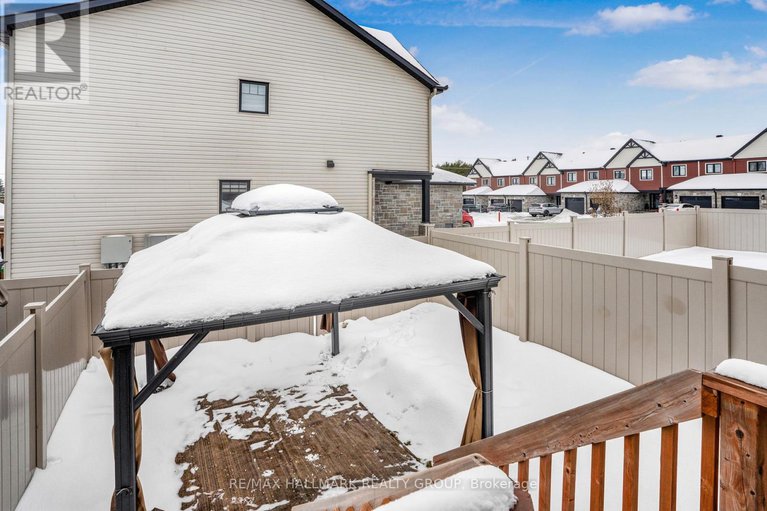 29237591/242-dion-avenue/town-of-rockland/clarence-rockland/ontario/K4K0M3_29