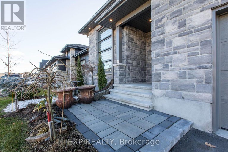 28387831/65-granite-street/clarencerockland-twp/clarence-rockland/ontario/K4K0H7_4