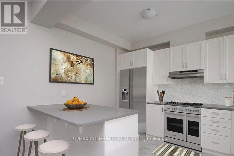 29105852/32-pacing-walk/goulbourn-twp-from-franktown-rdsouth-to-rideau/ottawa/ontario/K0A2Z0_4