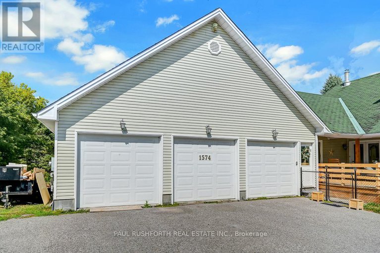 28811575/1574-bouvier-road/clarencerockland-twp/clarence-rockland/ontario/K0A1N0_35