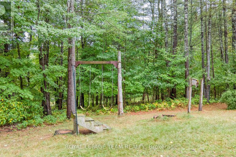 28753812/200-smith-lane/pakenham/mississippi-mills/ontario/K0A2X0_42