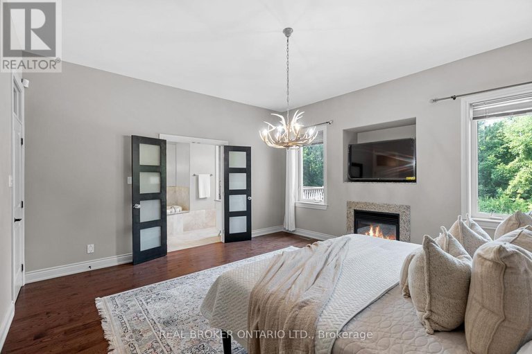 28883493/525-tullamore-street/riverside-south/ottawa/ontario/K1X0A2_23