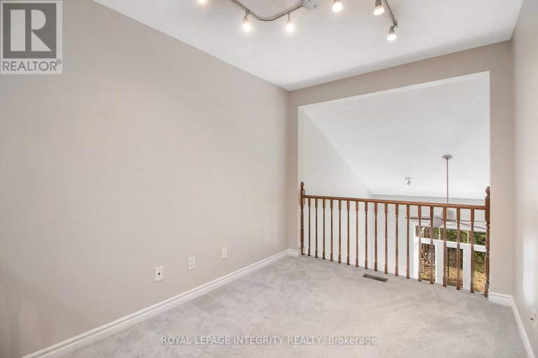 28926999/2080-melette-crescent/avalon-east/ottawa/ontario/K4A4X2_22