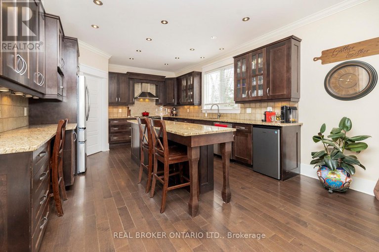 28546576/221-jensen-court/carp/ottawa/ontario/K0A1L0_11