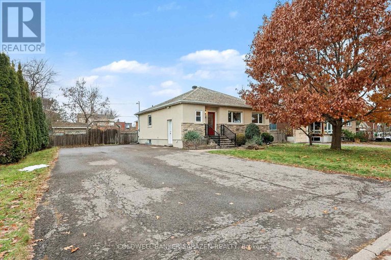 29164232/868-duberry-street/mckellar-heightsglabar-park/ottawa/ontario/K2A3T3_5