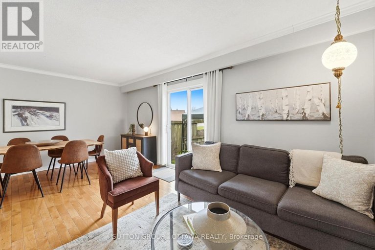 29617710/3907e-old-richmond-road/arbeatha-park/ottawa/ontario/K2H8T8_8