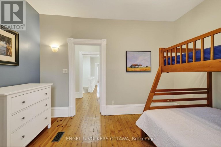 29671640/33-fourth-avenue/glebe/ottawa/ontario/K1S2L1_22