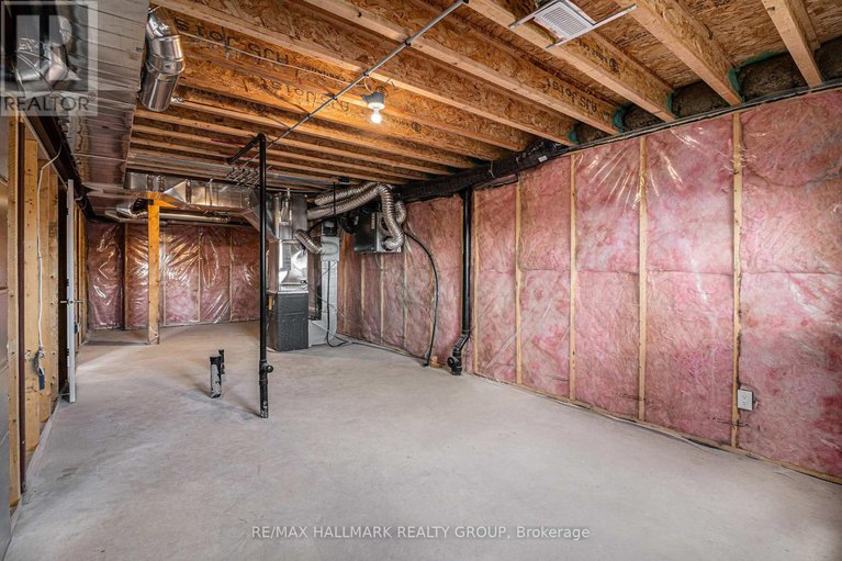 29086225/526-reflection-street/orleans-village/ottawa/ontario/K1W0S8_37