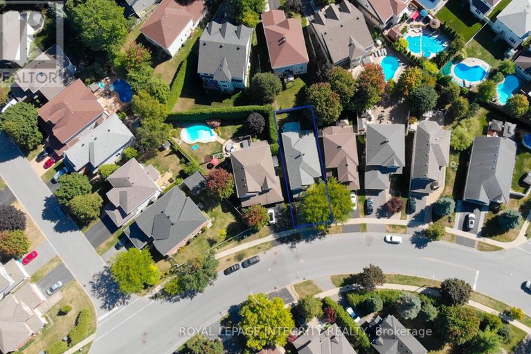 28879504/141-steeple-chase-drive/bridlewood/ottawa/ontario/K2M2Z5_42