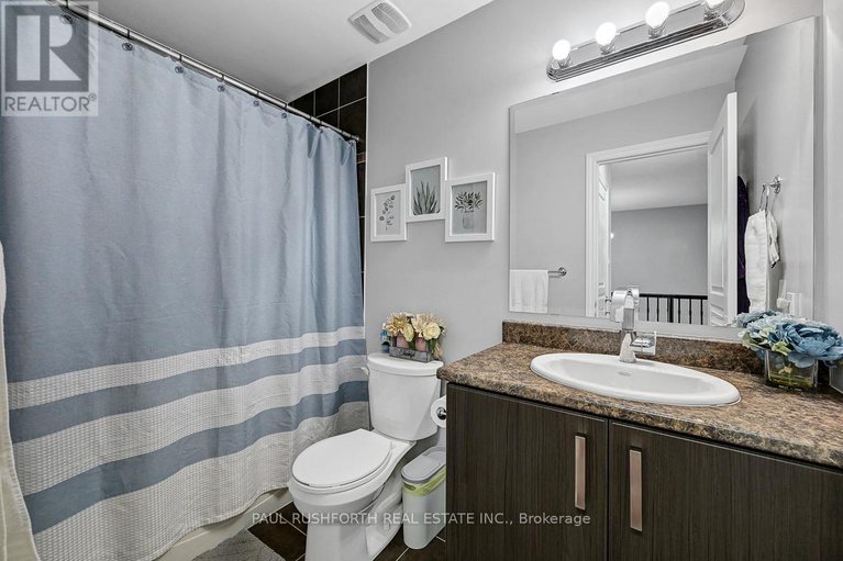 29396767/560-du-pin-rouge-way/mer-bleuebradley-estatesanderson-park/ottawa/ontario/K1W0C4_34