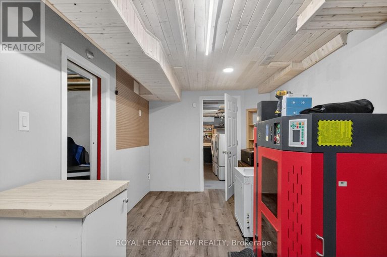 29684608/14-19-trafford-lane-w/on-the-green/ottawa/ontario/K2J1X6_40