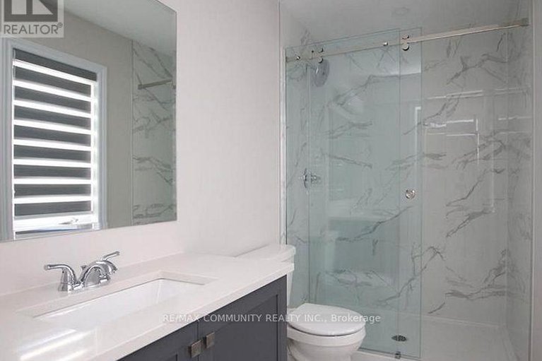 29105852/32-pacing-walk/goulbourn-twp-from-franktown-rdsouth-to-rideau/ottawa/ontario/K0A2Z0_10