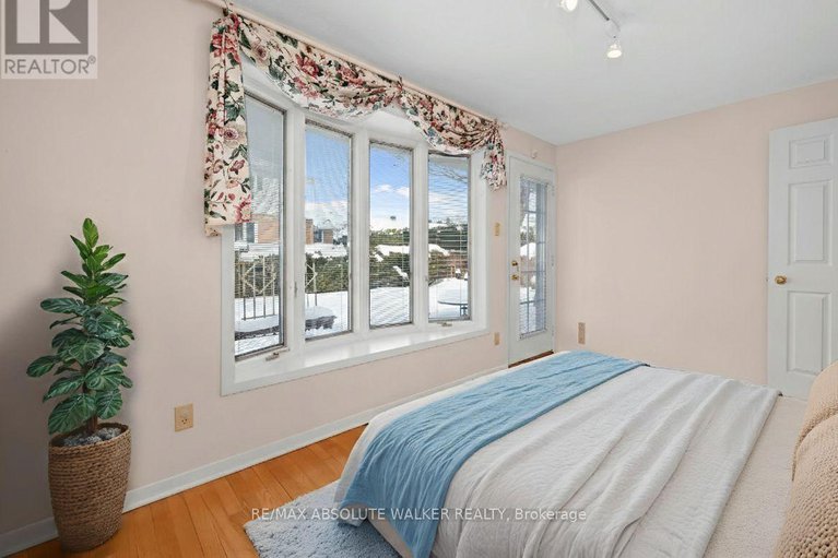 29367760/1851-burfield-avenue/beacon-hill-south/ottawa/ontario/K1J6S9_22