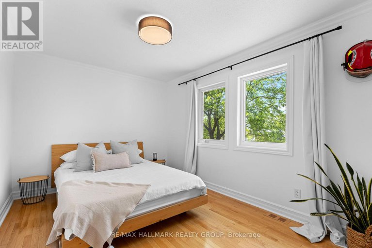 28569387/804-adencliffe-drive/fallingbrookridgemount/ottawa/ontario/K4A3E4_21