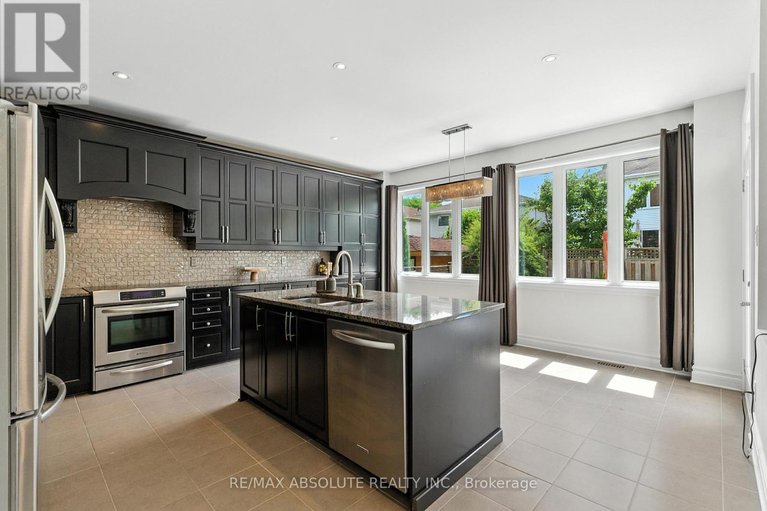 28641840/17-rutherglen-terrace/morgans-grantsouth-march/ottawa/ontario/K2K3A5_15