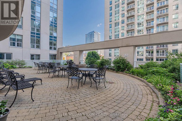 28671407/2209-195-besserer-street/sandy-hill/ottawa/ontario/K1N0B6_26