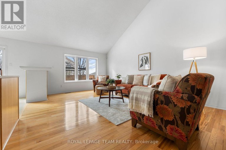 29346169/13-melville-road/arnprior/arnprior/ontario/K7S3Z8_9