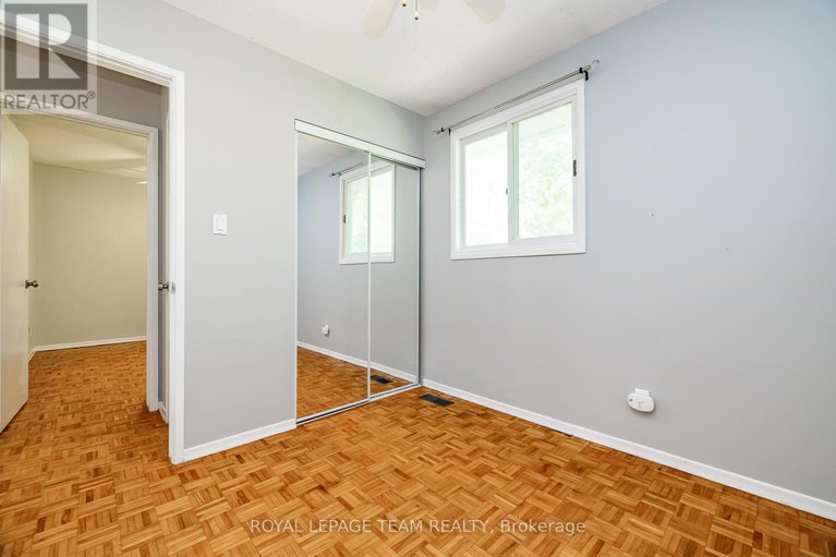 28874937/10-105-parkinson-st-street/kemptville/north-grenville/ontario/K0G1J0_32