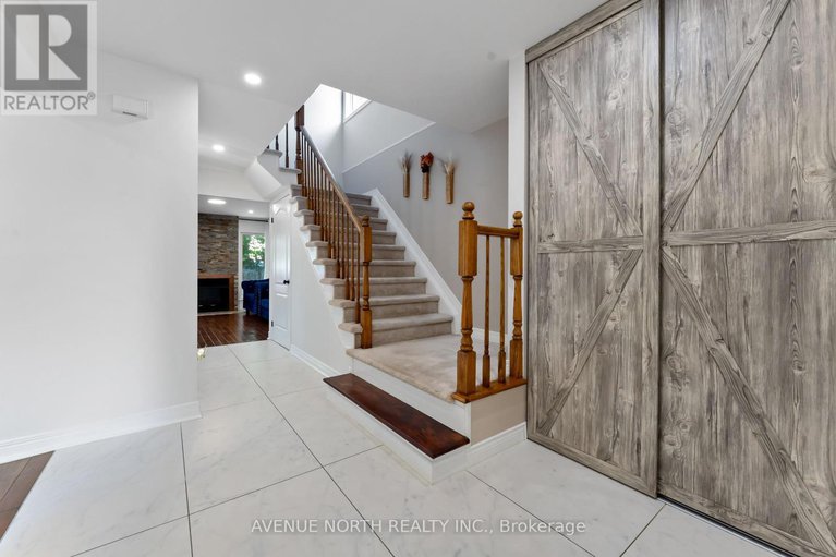 28875469/33-sarrazin-way/cedargrovefraserdale/ottawa/ontario/K2J4A5_3