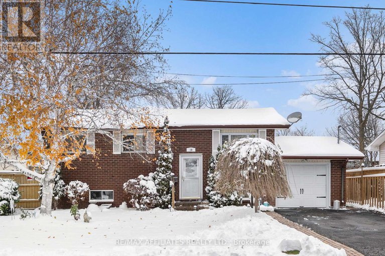 29094927/19-knox-street/carleton-place/carleton-place/ontario/K7C4G9_1