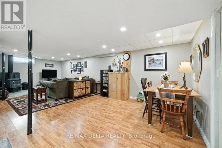 28749415/444-gilles-street/town-of-rockland/clarence-rockland/ontario/K4K1H4_24
