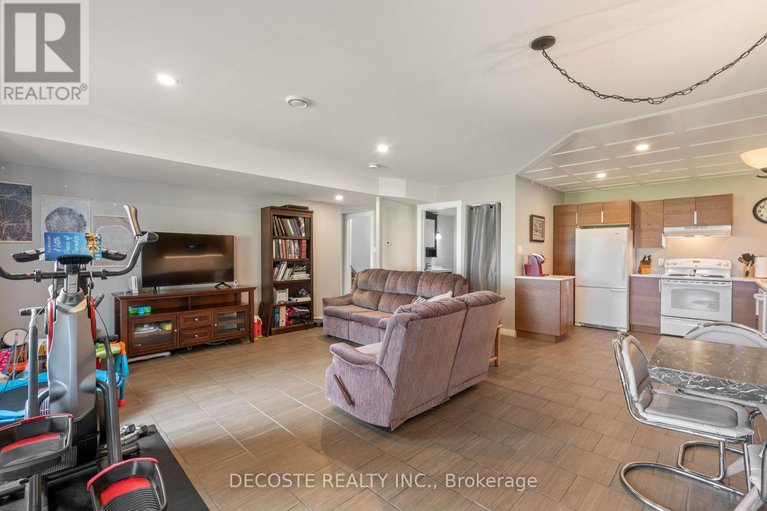 27976803/20198-county-2-road/south-glengarry-charlottenburgh-twp/south-glengarry/ontario/K0C2E0_43
