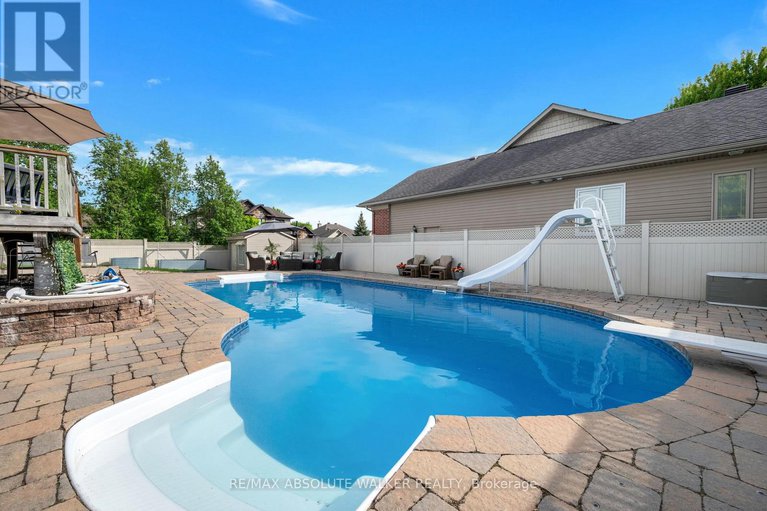 28412580/185-glenncastle-drive/carp/ottawa/ontario/K0A1L0_44