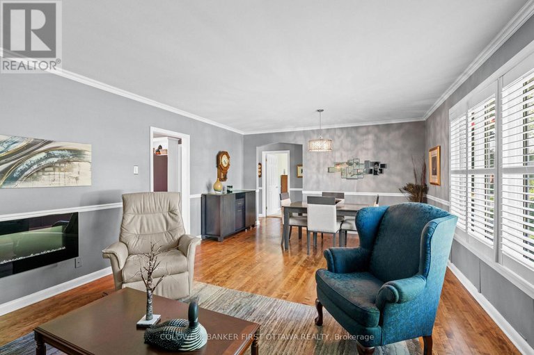 28466131/2024-corry-street/elmvale-acres/ottawa/ontario/K1G2M5_7