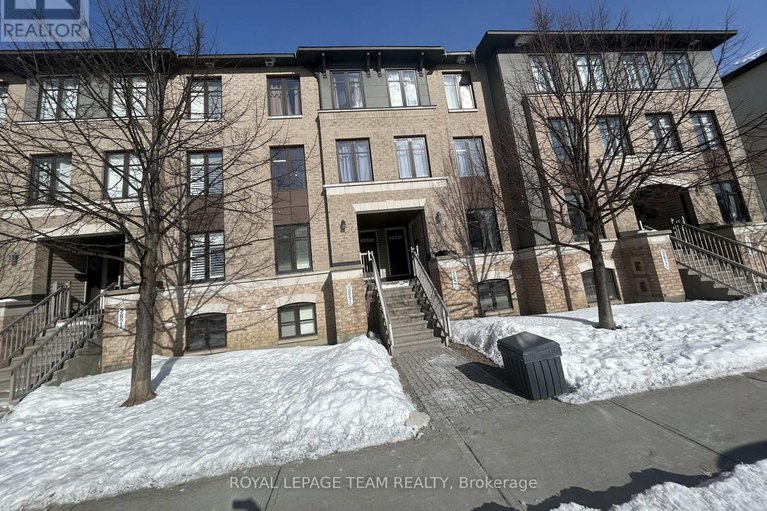 29418738/583a-chapman-mills-drive/strandherd/ottawa/ontario/K2J5T2_29