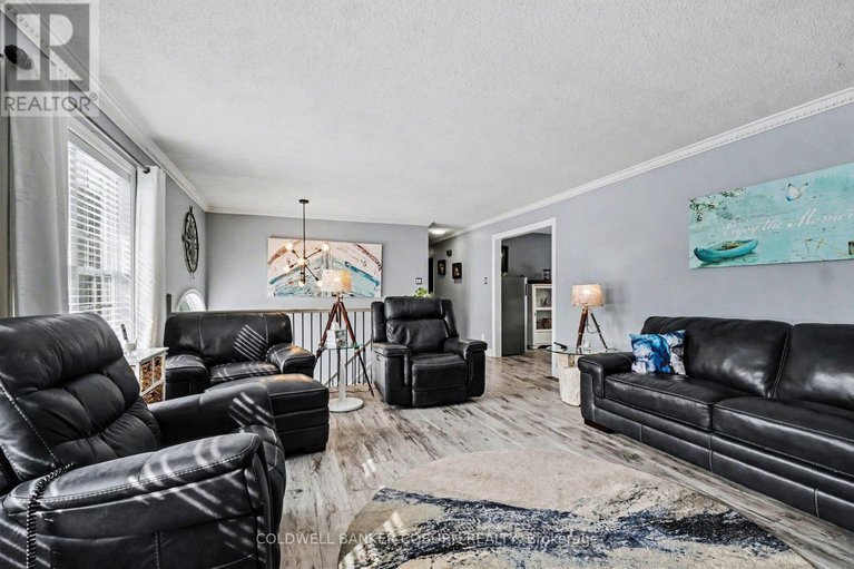 29376063/6167-burritts-rapids-road/north-grenville-twp-kemptville-south/north-grenville/ontario/K0G1N0_12