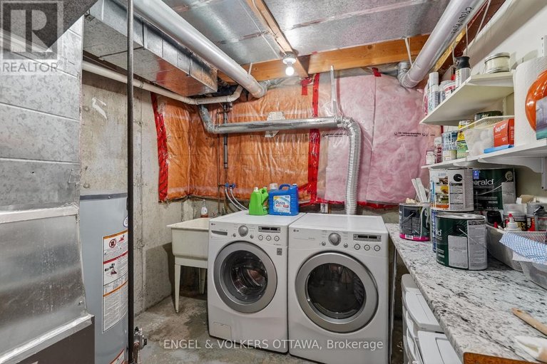 29596735/1499-corsham-avenue/fallingbrookpineridge/ottawa/ontario/K4A3M6_45